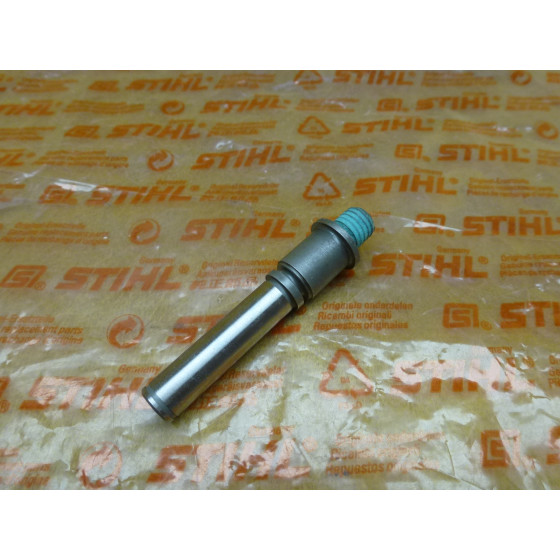 NEU Original Stihl MS 210 230 250 C-BE Achse 1123 084 6501 / 11230846501 / 1123-084-6501