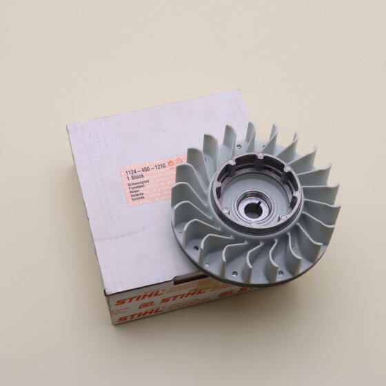 NEU Original Stihl 088 MS 880 Typ bis 2009 Schwungrad 1124 400 1210 / 11244001210 / 1124-400-1210