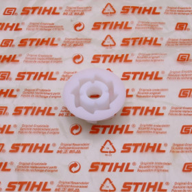 NEU Original Stihl MS 150 151 C TC Mitnehmer f. Anwerfer...