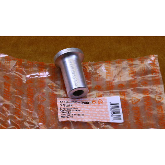 NEU Original Stihl Einpresshülse FS FR HT HL KM 4119 893 2400 / 41198932400 / 4119-893-2400