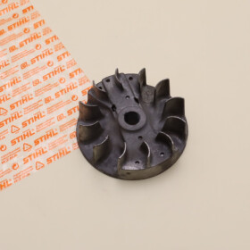 Original Stihl HS FS 72 74 76 FC BG 72 Schwungrad 4133...