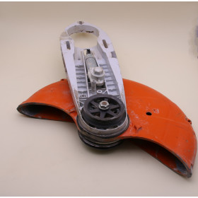 Original Stihl TS 410 TS 420 Tankgehäuse 4238 350 0851 / 42383500851 / 4238-350-0851 Original Stihl TS 410 TS 420 Tankgehäuse 4238 350 0851 / 42383500851 / 4238-350-0851