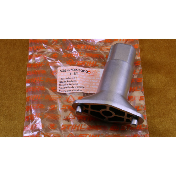 NEU Original Stihl VIKING RM ME MB 545 650 655 Messerbuchse 6364 702 5000 / 63647025000 / 6364-702-5000