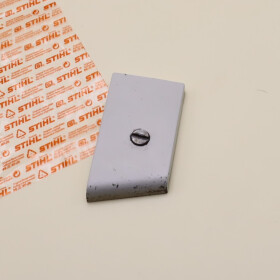 Original Stihl 020 AV FS 200 202 Typ 1114  Filterdeckel  1114 141 0500 / 11141410500 / 1114-141-0500