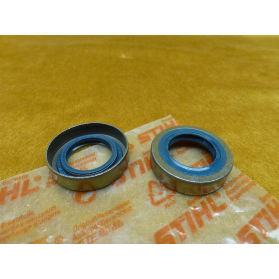 NEU Original Stihl 2x 070 090 Contra MS 720 WDR DIN3760-BS18x30x7 9640 003 1981 / 96400031981 / 9640-003-1981