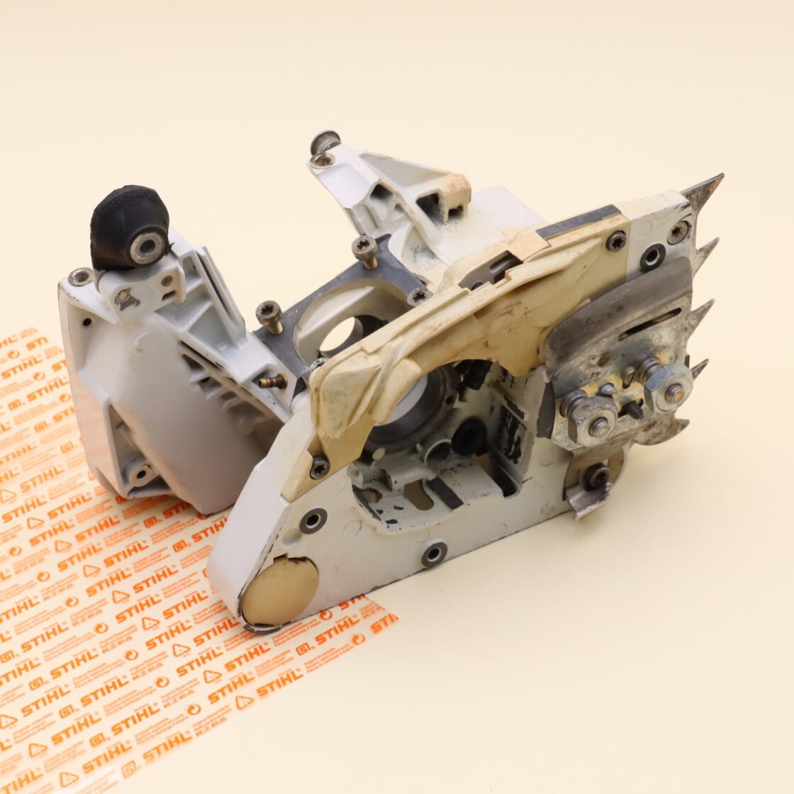 Original Stihl Motorgehäuse Kurbelgehäuse Links – Passend Für MS 240 & MS 260, 11210202125
