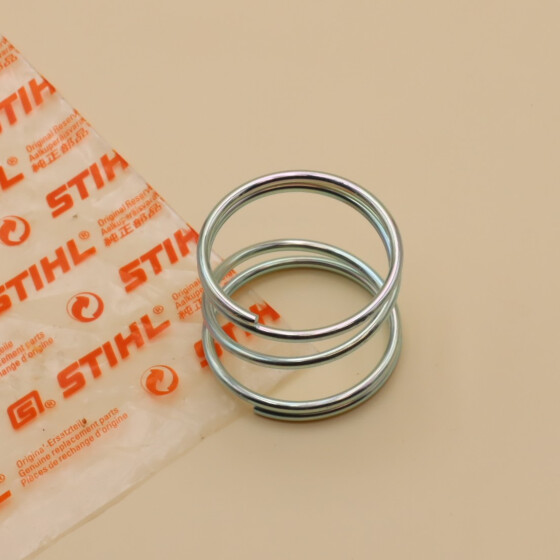 NEU Original Stihl AutoCut C 26-2 Schraubenfeder 0000 997 0606 / 00009970606 / 0000-997-0606