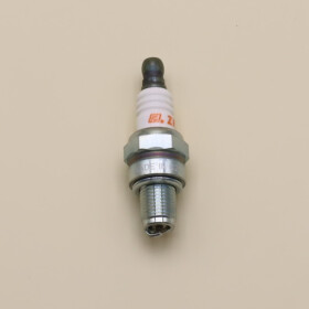 NEU Original Stihl Zündkerze 40x ZK C 10  ZKC10...