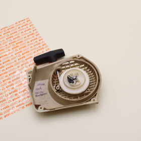 Original Stihl 024 026 240 260 Lüftergehäuse m. Anwerfer Elastostart 1121 080 2101 / 11210802101 / 1121-080-2101