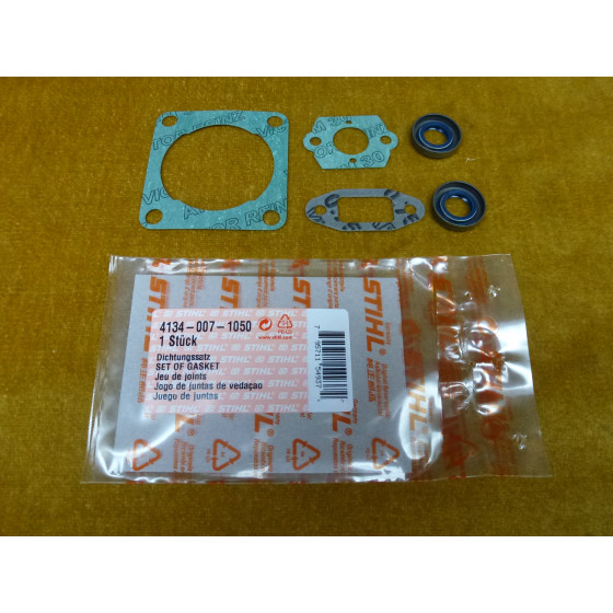 Anello Pistone Originale STIHL 1114-034-3001 Per Motoseghe 012, 019, 020T, MS190, MS200