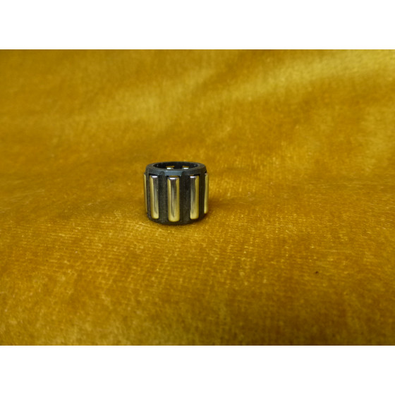 NEU Original Stihl Nadelkranz Kettenrad 10x16x13 9512 933 2382 / 95129332382 / 9512-933-2382